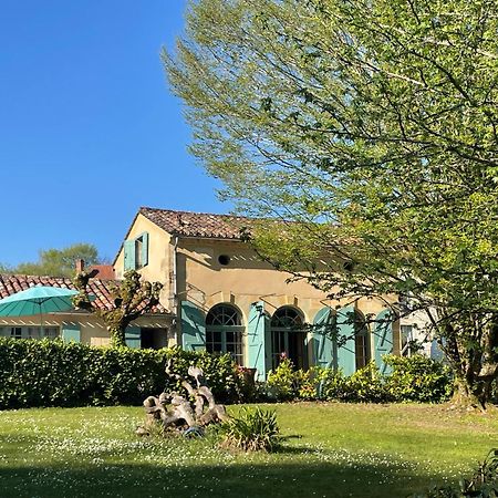 La Rebiere D'Or, B&B Et Gite Mouleydier Exteriér fotografie