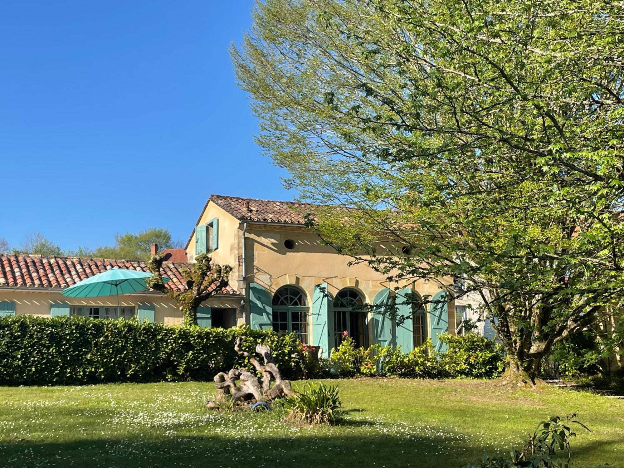 La Rebiere D'Or, B&B Et Gite Mouleydier Exteriér fotografie