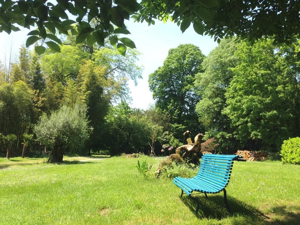 La Rebiere D'Or, B&B Et Gite Mouleydier Exteriér fotografie